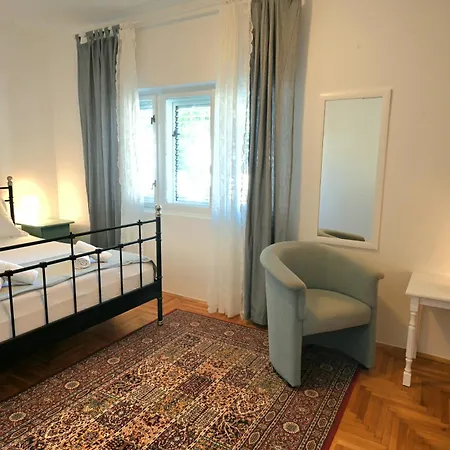 Luka's House - Zf Hvar Inn