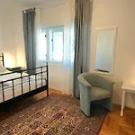 Luka's House - Zf Hvar gostionica