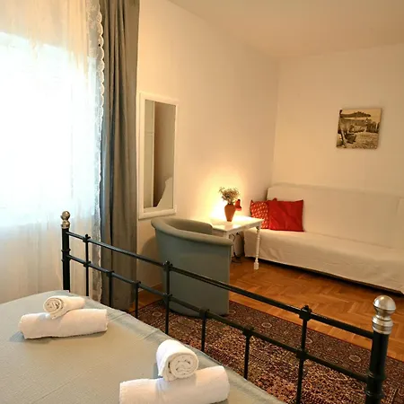 Luka's House - Zf Hvar هفار