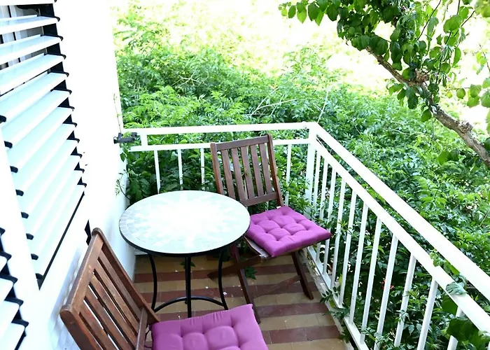 Мини-отель Luka's House - Zf Hvar Хвар